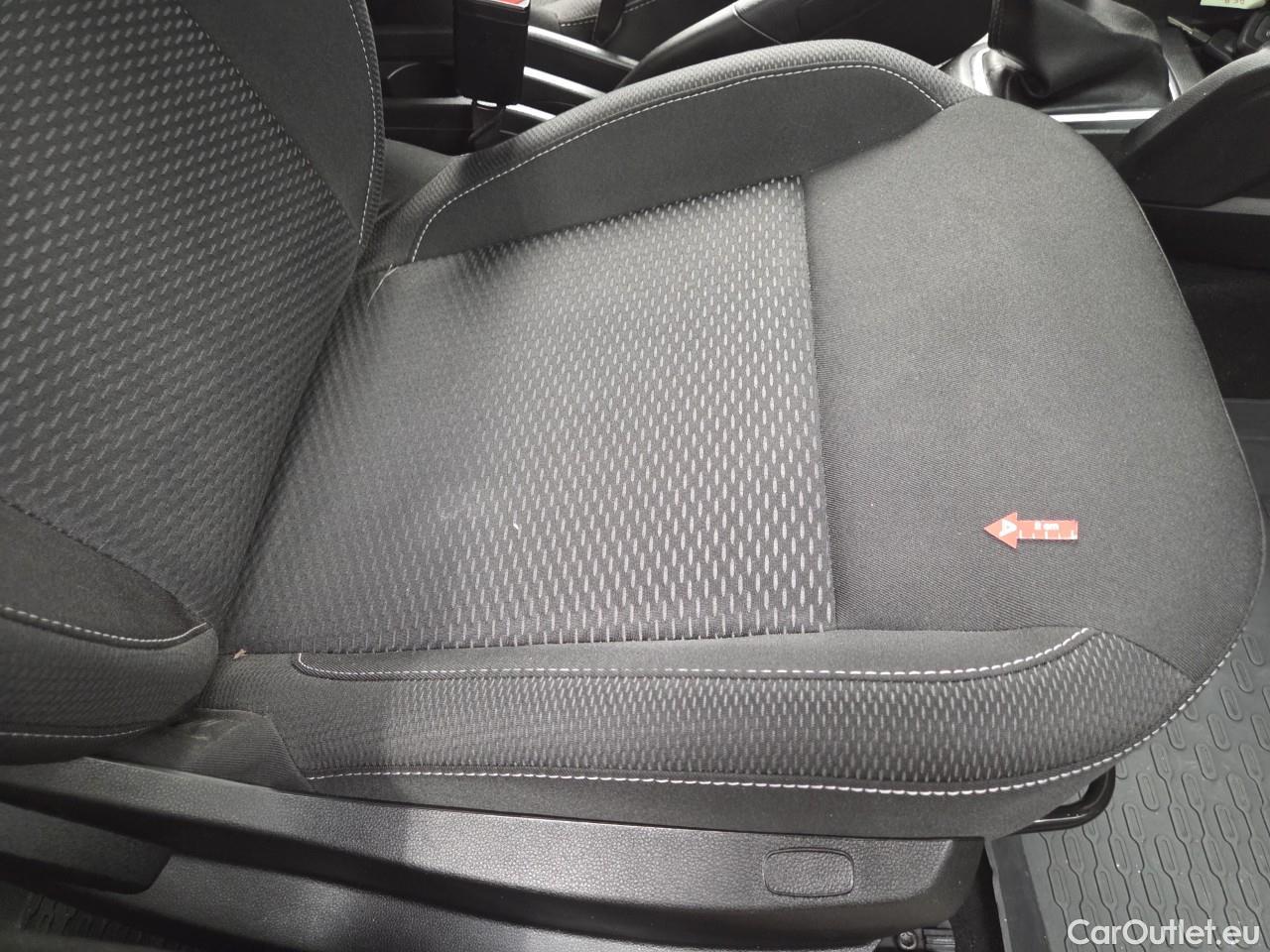  Dacia  Duster 1.5 Blue dCi 115CP Comfort 4WD #14