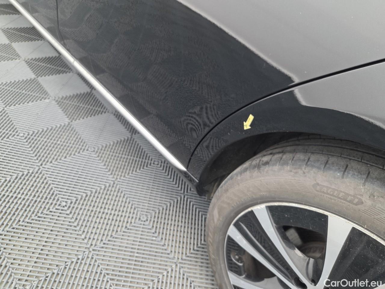  Mercedes  E-Klasse E 300 d 4MATIC #32