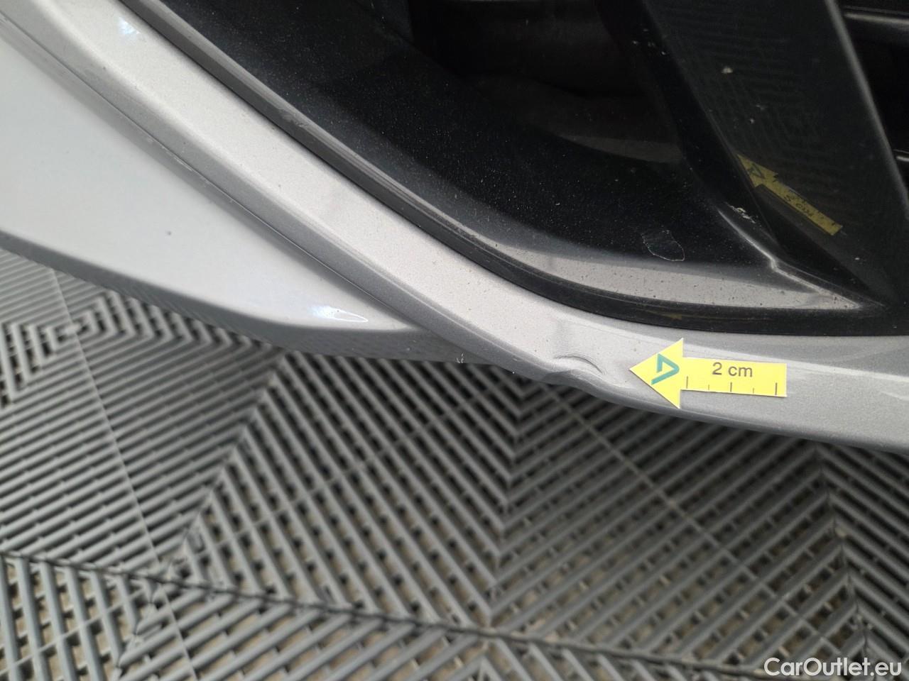  Bmw  Serie 3 2.0 320d xDrive Touring AT #4