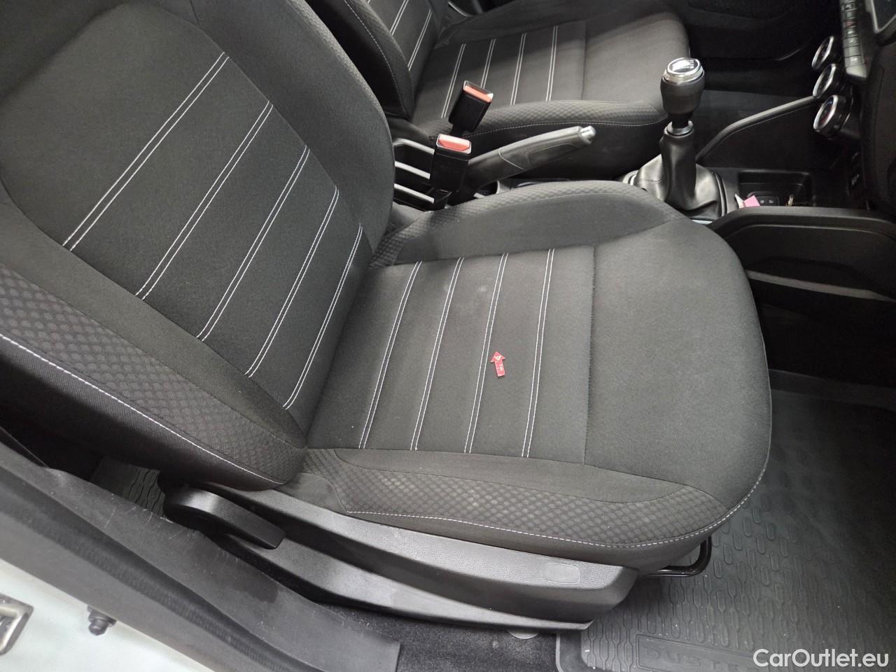  Dacia  Duster 1.5 Blue dCi 115CP Comfort 4WD #22