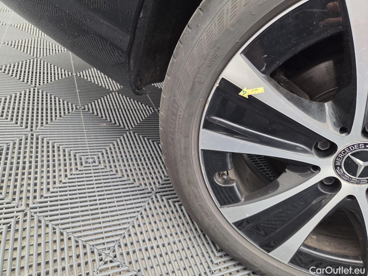  Mercedes  E-Klasse E 300 d 4MATIC #25