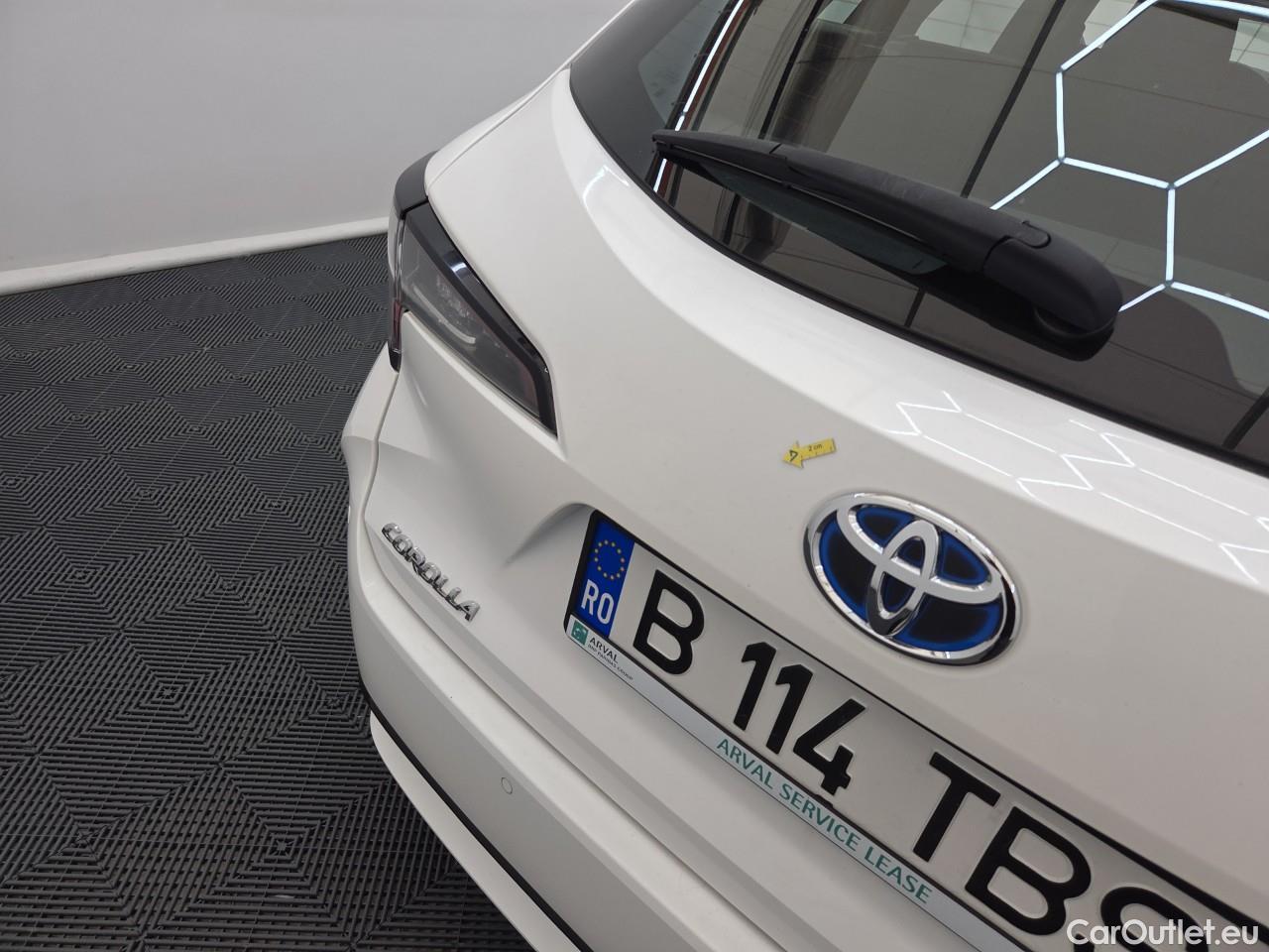  Toyota  Corolla 1.8 Hybrid Dynamic HSD TS E-CVT #14