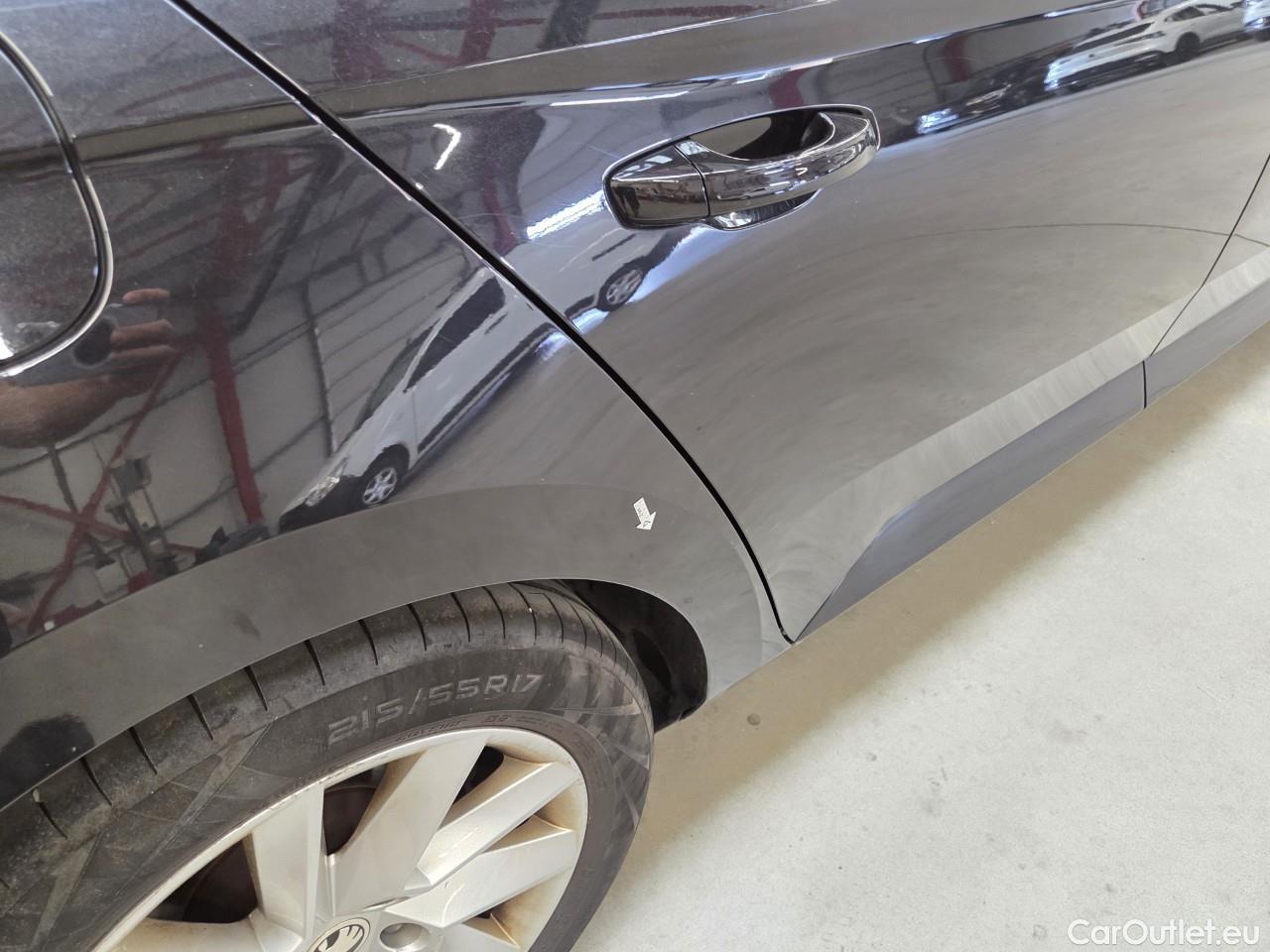  Skoda  Superb 1.5 TSI 150CP Ambition DSG #31