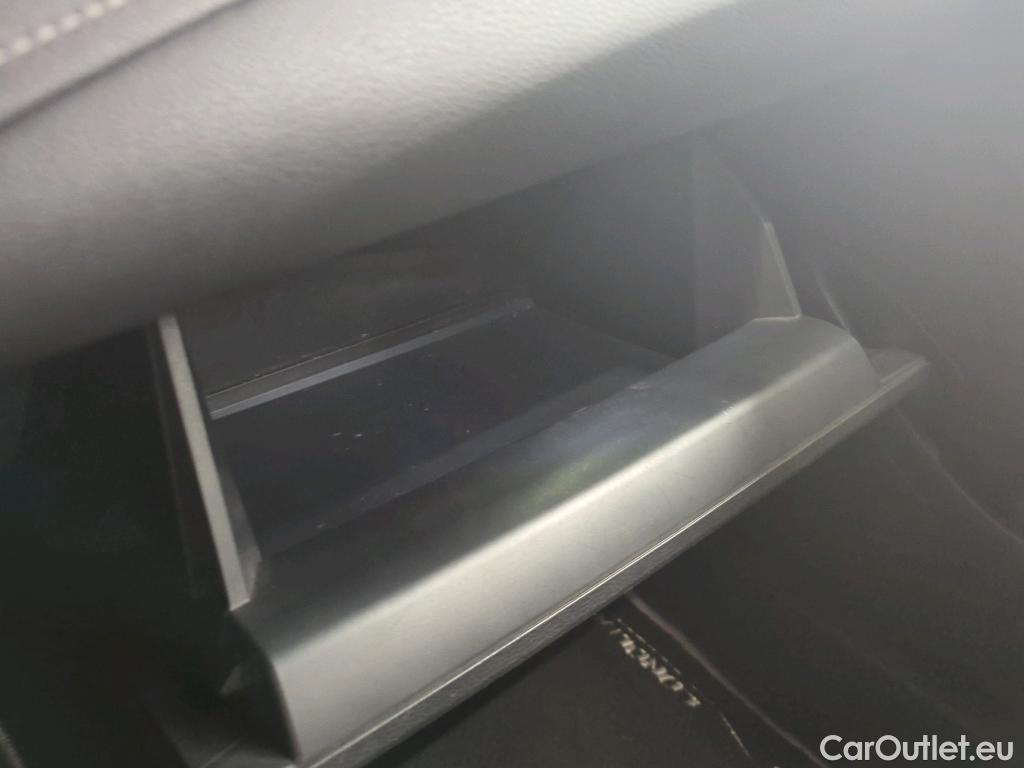  Toyota  Corolla 1.8 Hybrid Dynamic HSD E-CVT #22