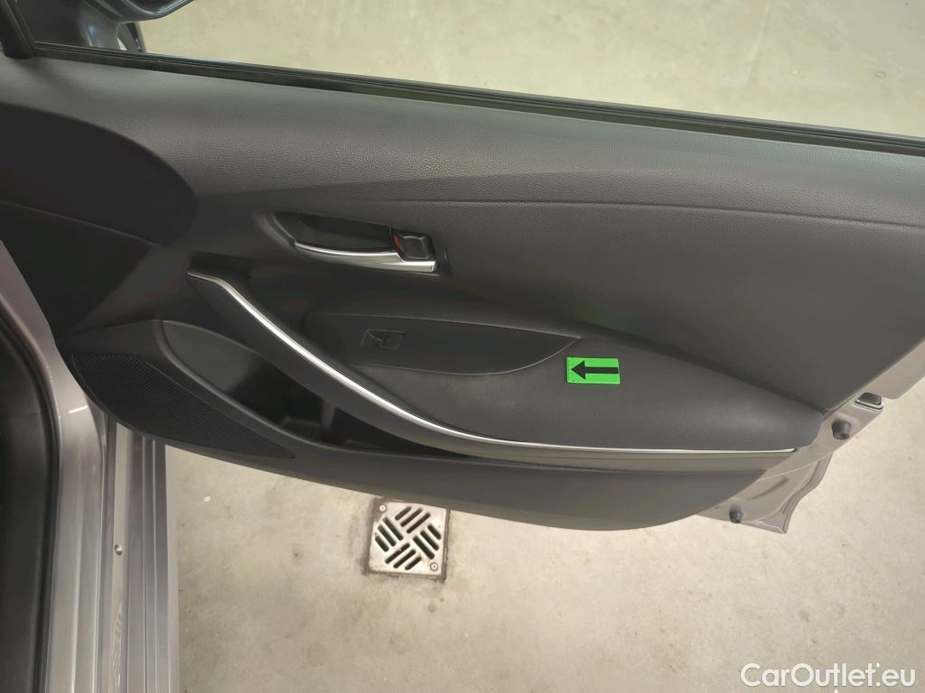  Toyota  Corolla 1.8 Hybrid Dynamic HSD E-CVT #25