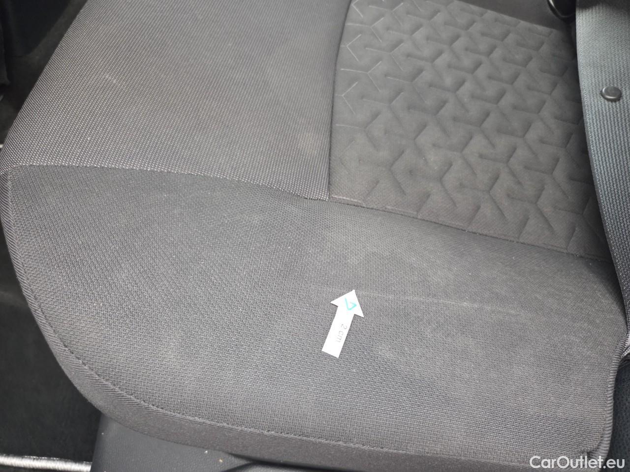  Toyota  Corolla 1.8 Hybrid Dynamic HSD TS E-CVT #35