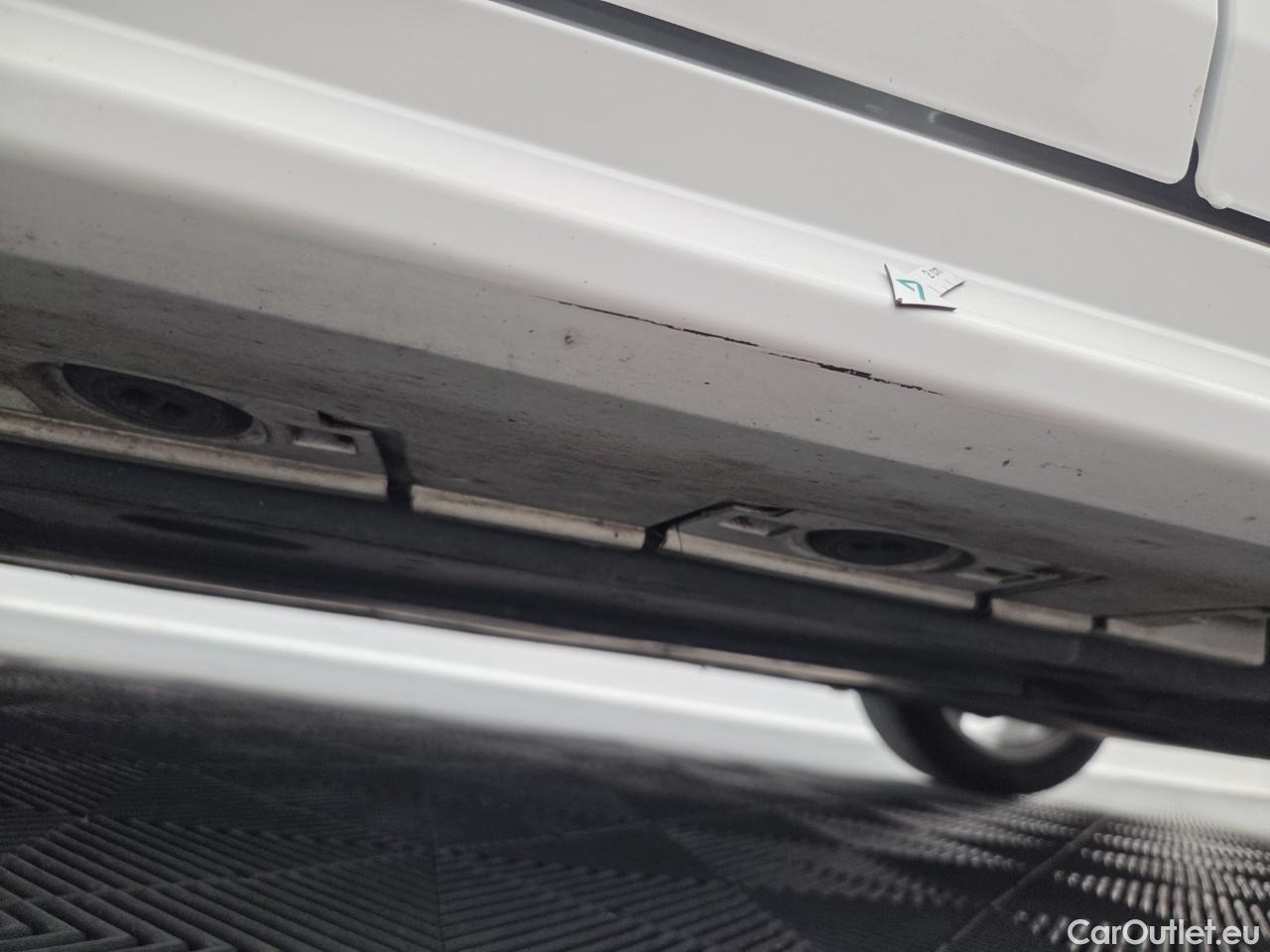  Toyota  Corolla 1.8 Hybrid Dynamic HSD TS E-CVT #3
