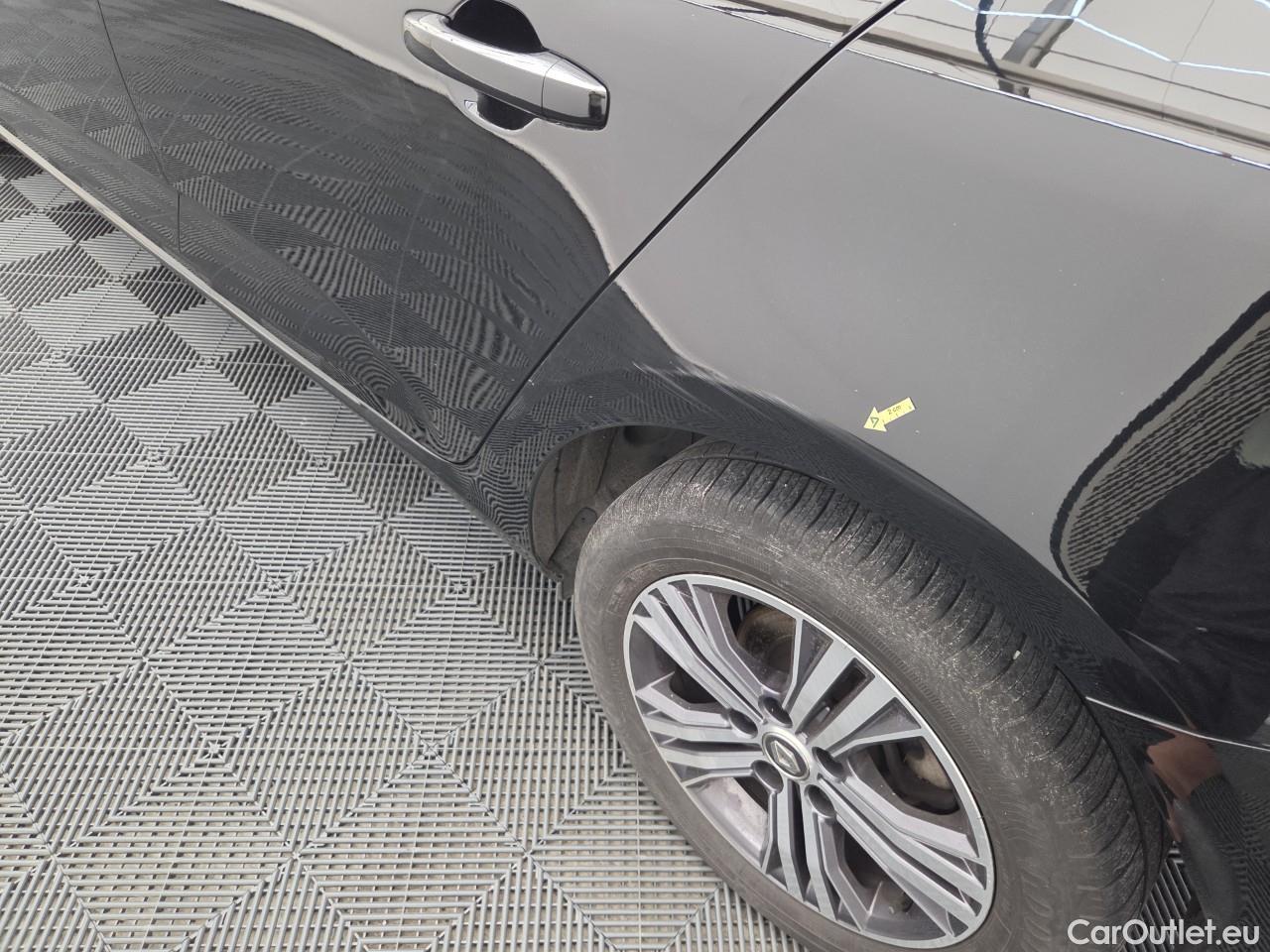  Renault  Megane 1.3 TCe 140CP Intens EDC #38