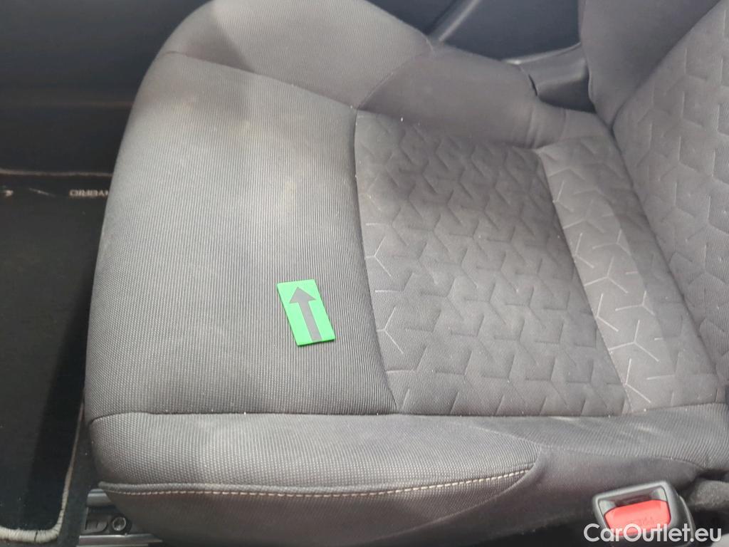  Toyota  Corolla 1.8 Hybrid Dynamic HSD E-CVT #37