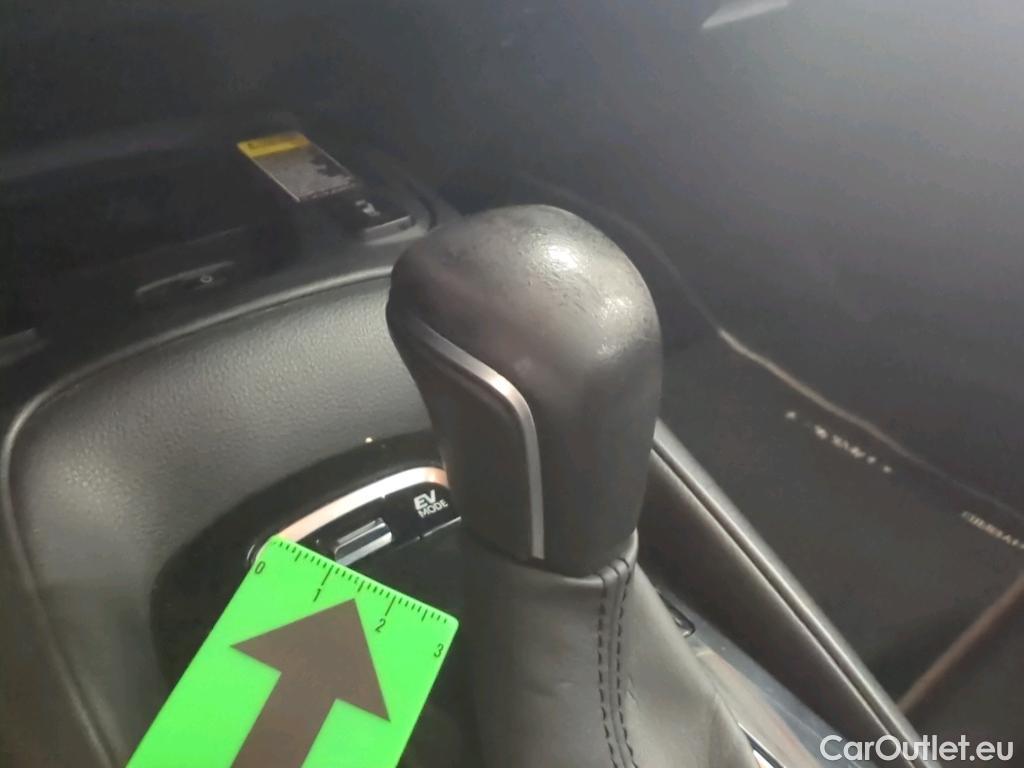  Toyota  Corolla 1.8 Hybrid Dynamic HSD E-CVT #47