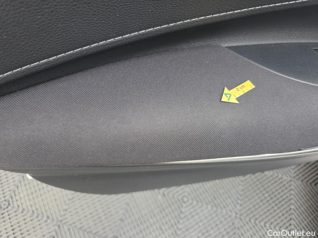  Toyota  Corolla 1.8 Hybrid Dynamic HSD TS E-CVT #18