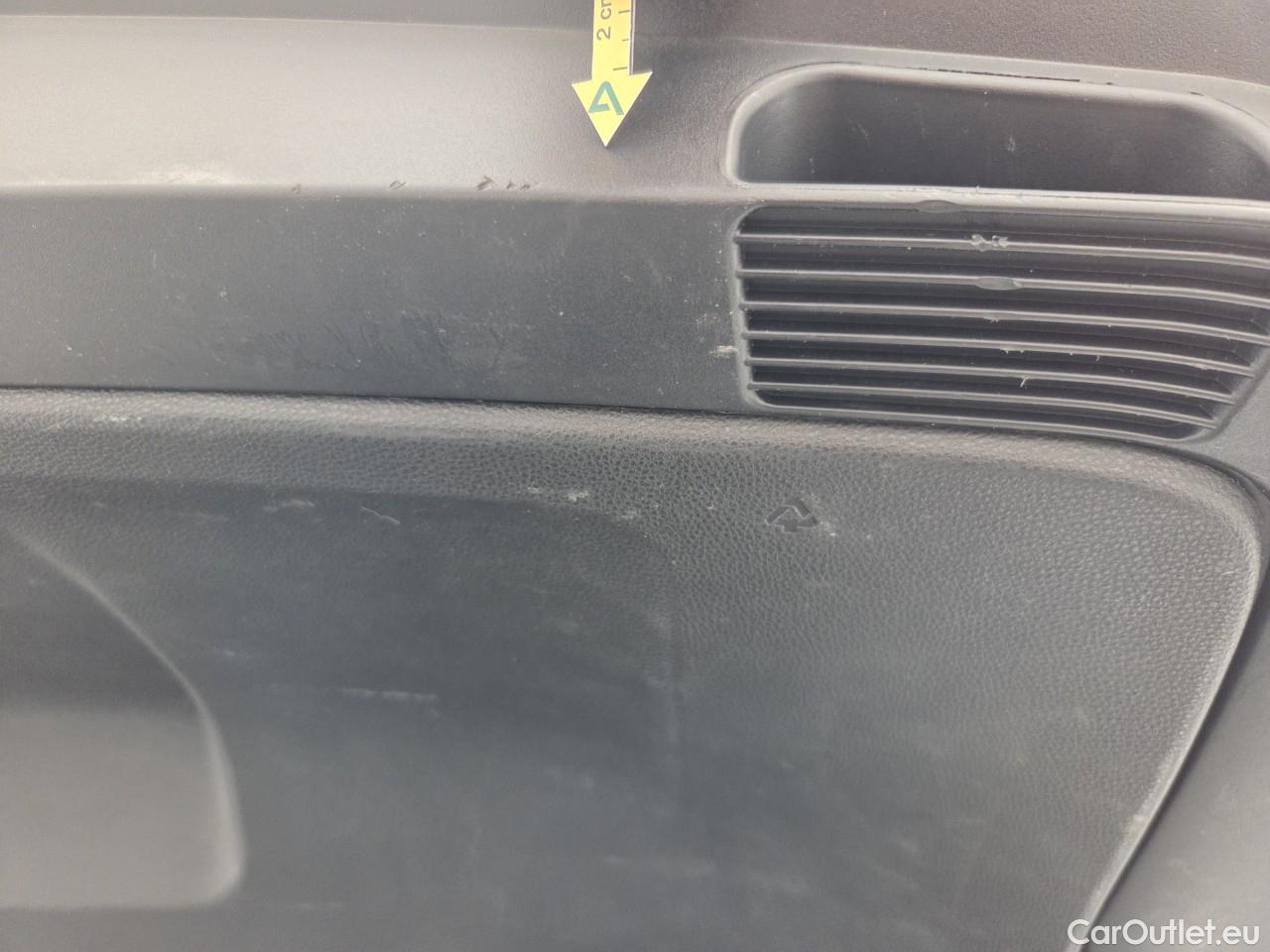  Toyota  Corolla 1.8 Hybrid Eco HSD TS E-CVT #19