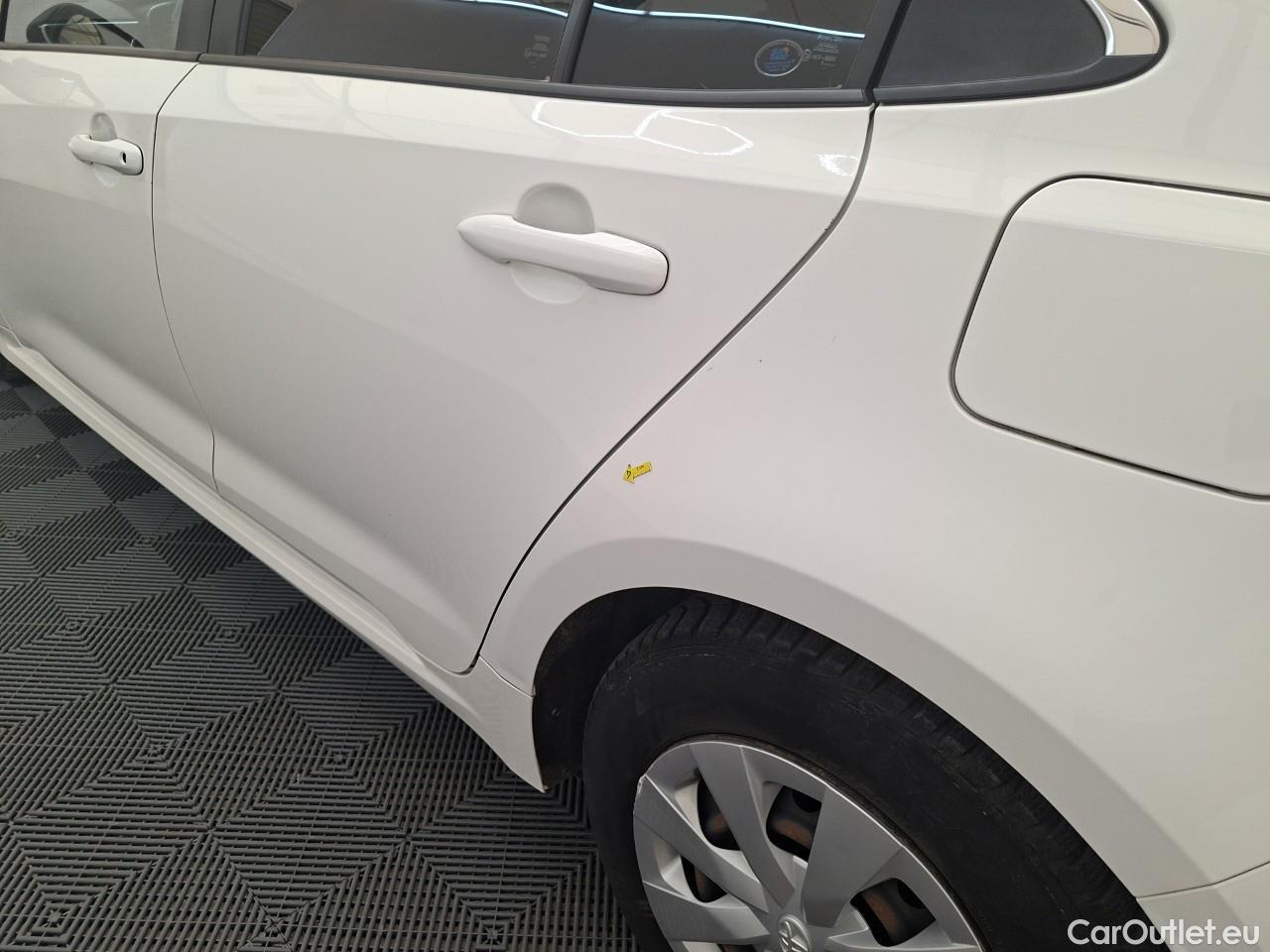  Toyota  Corolla 1.8 Hybrid Business HSD E-CVT #29