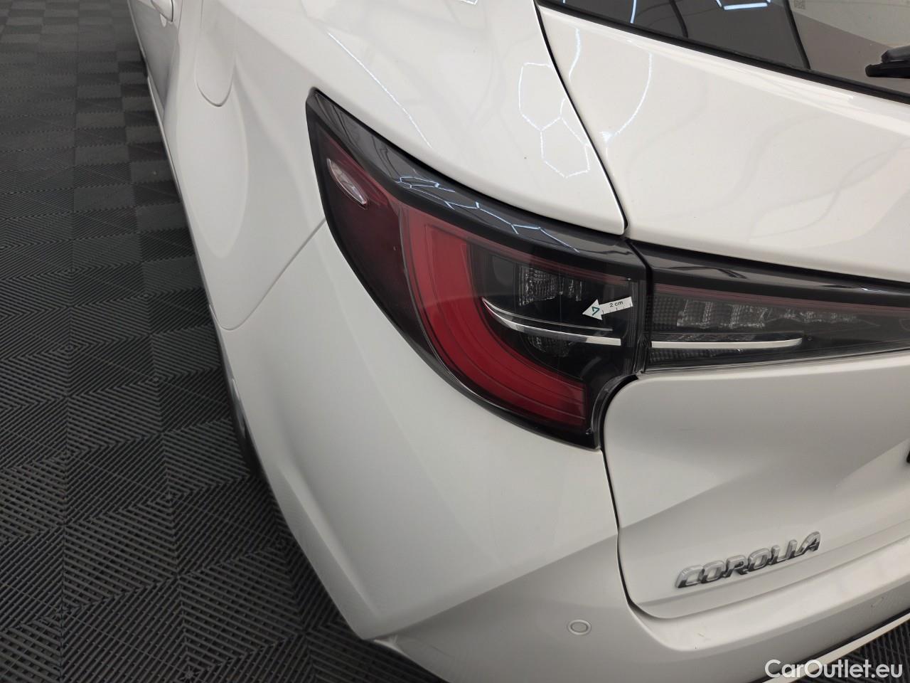  Toyota  Corolla 1.8 Hybrid Dynamic HSD TS E-CVT #25
