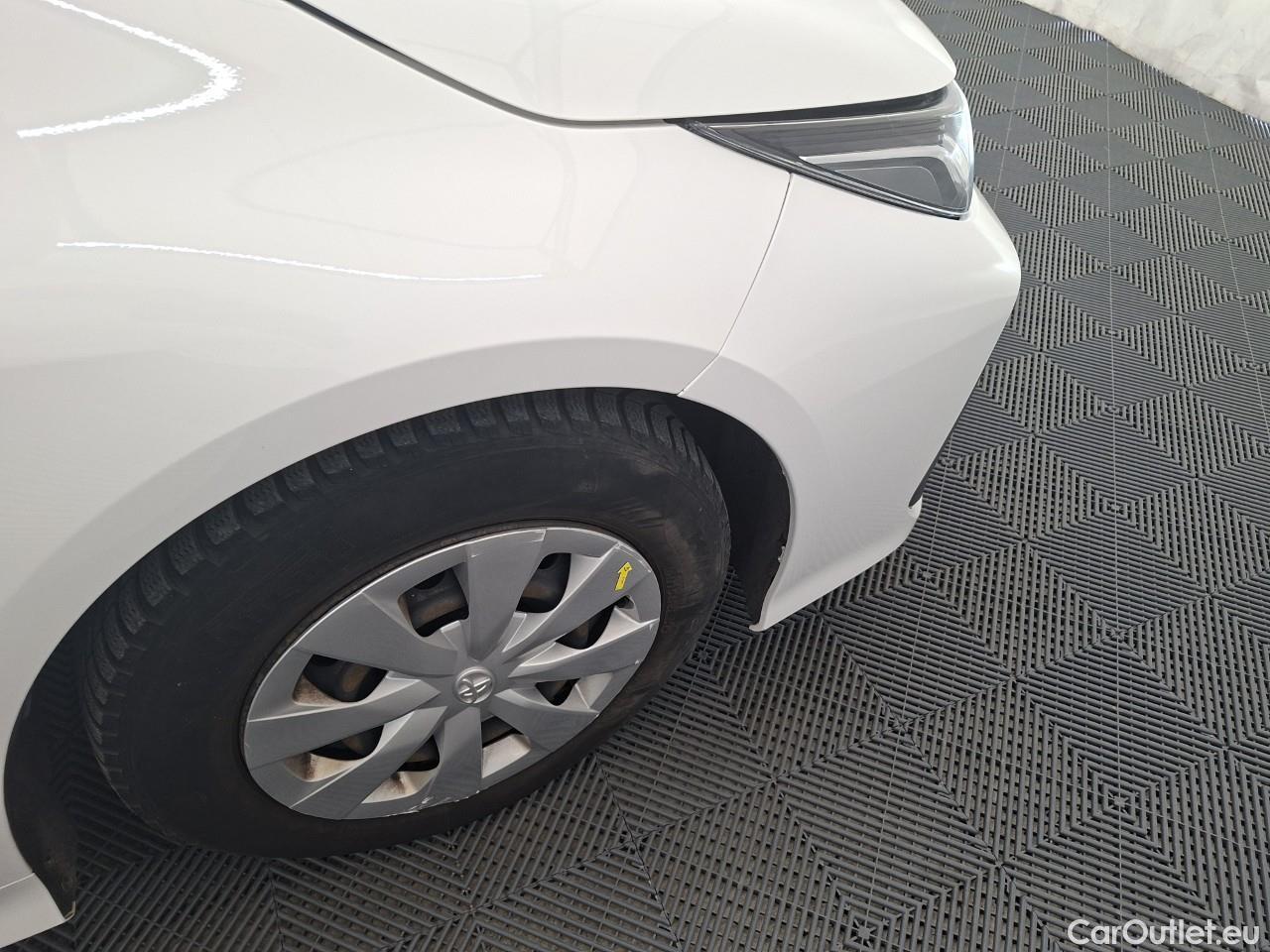  Toyota  Corolla 1.8 Hybrid Business HSD E-CVT #28