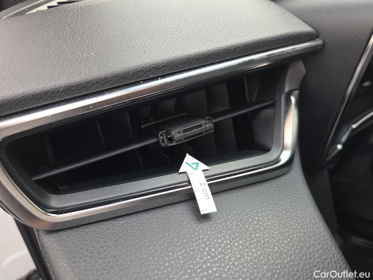  Toyota  Corolla 1.8 Hybrid Dynamic HSD TS E-CVT #34