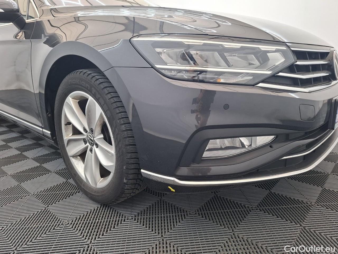 Volkswagen  Passat Highline 1.5 TSI ACT DSG 150 CP #8