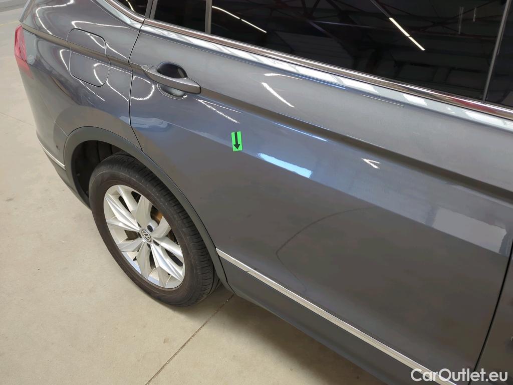  Volkswagen  Tiguan 2.0 TDI 200CP Highline DSG 4M #27