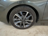 Hyundai  i30 Hyundai  Fastback 1.5 T-GDi 7DCT 48V 160KM Smart 5d #9