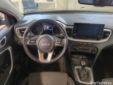  KIA  Cee'd KIA  SW 1.5 T-GDI 160KM 6MT M 5d #7