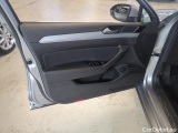  Volkswagen  Passat Volkswagen  Variant 1.5 TSI EVO 150 KM DSG Business 5d #24