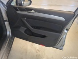  Volkswagen  Passat Volkswagen  Variant 1.5 TSI EVO 150 KM DSG Business 5d #32