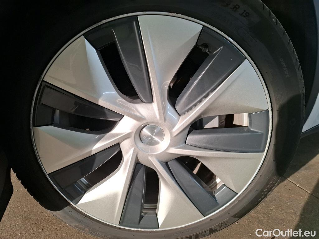  Tesla  Model Y TESLA  / 2020 / 5P / SUV Grand Autonomie Dual Motor AWD #52