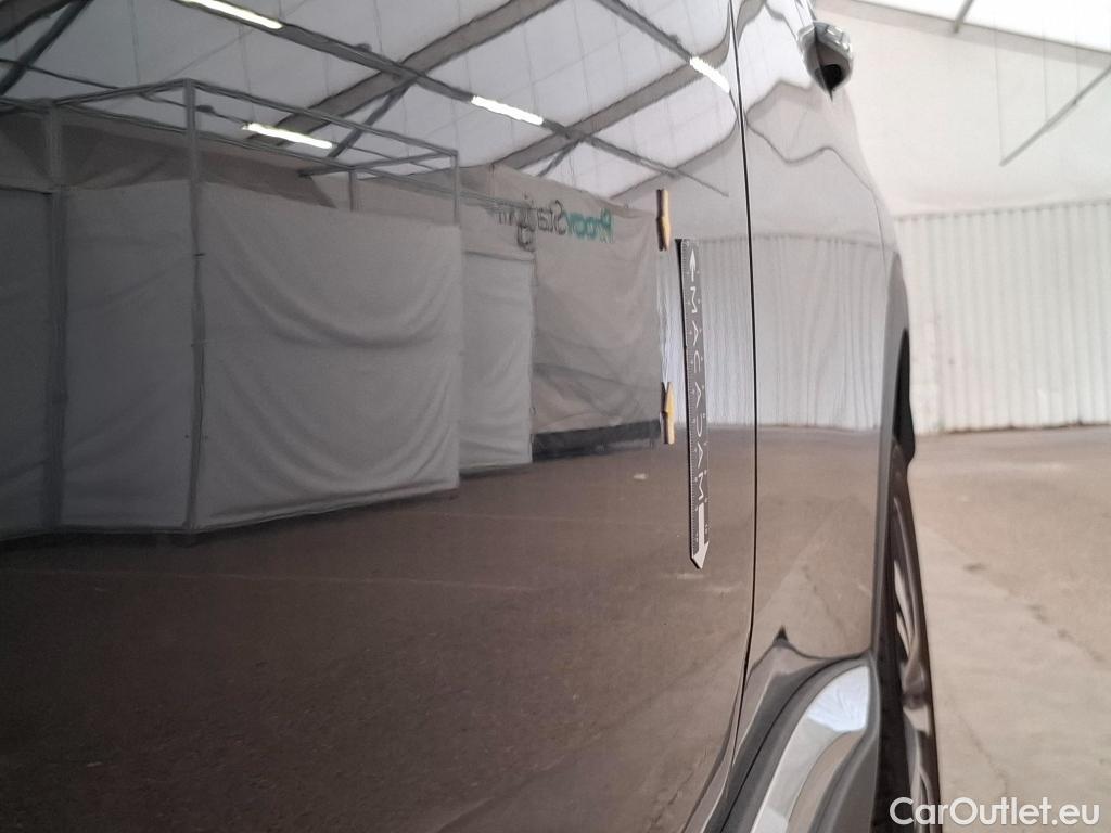  Peugeot  3008  II Allure 1.2 PureTech 130CV BVA8 E6d #23