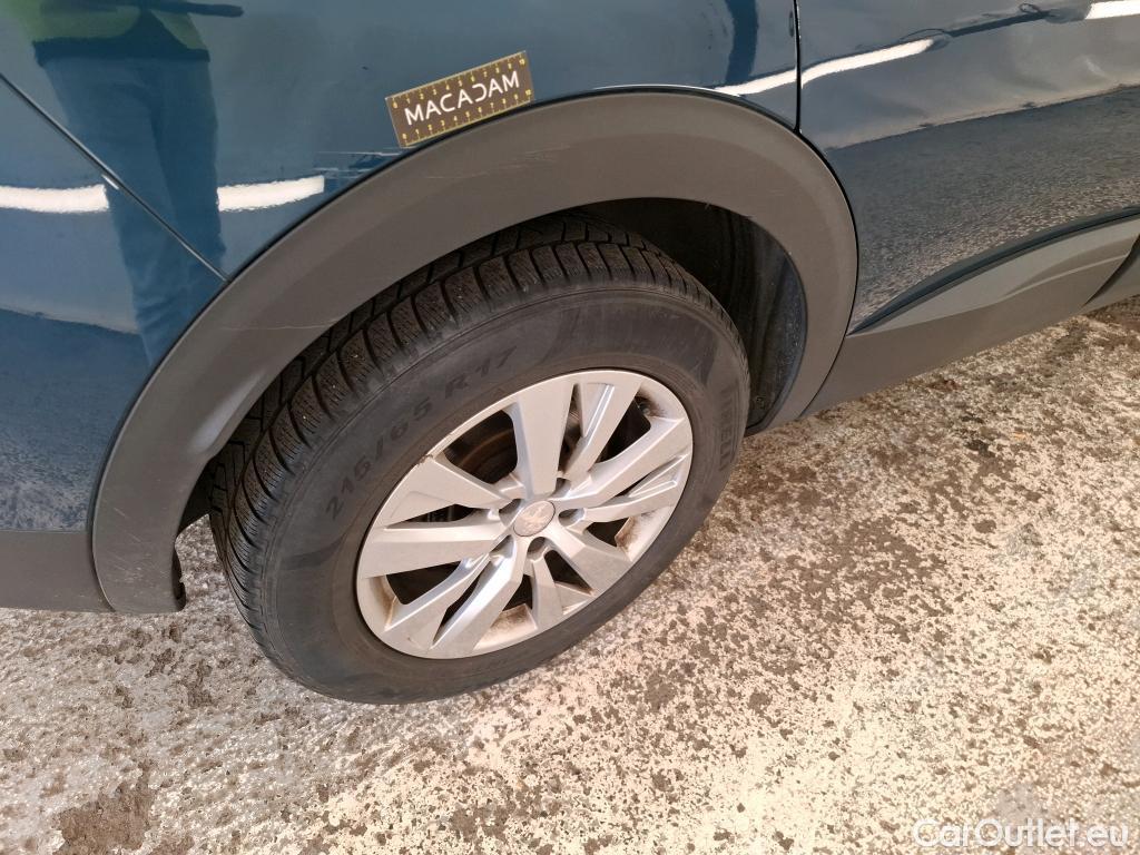  Peugeot  3008  II Active Pack 1.2 PureTech 130CV BVA8 E6d #24