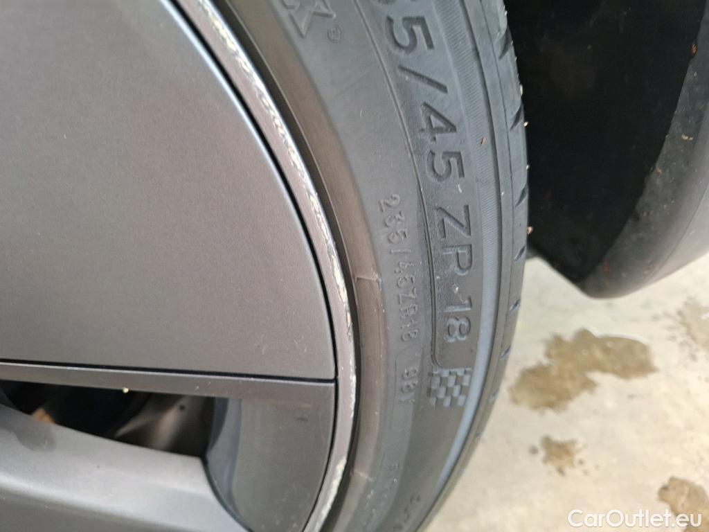  Tesla  Model 3 TESLA  / 2018 / 4P / Berline - #17