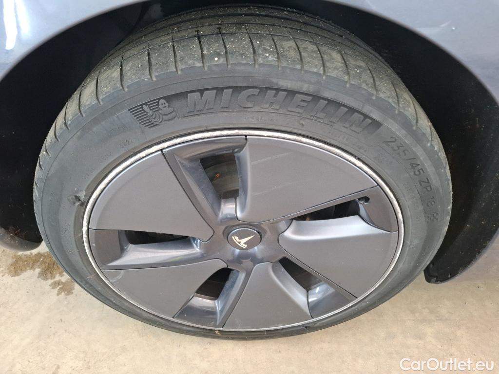  Tesla  Model 3 TESLA  / 2018 / 4P / Berline - #18