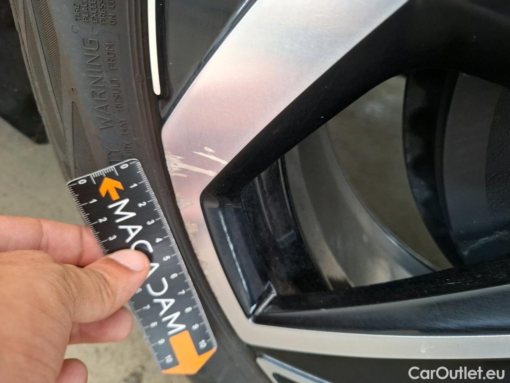  Volkswagen  ID.3 VOLKSWAGEN  / 2020 / 5P / Berline 77 kWh 204ch Pro S Active #13