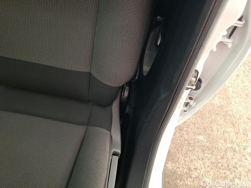  Citroen  C3 CITROEN  Société / 2020 / 5P / Berline / VU BlueHDi 100 SandS BVM6 Feel Nav #4