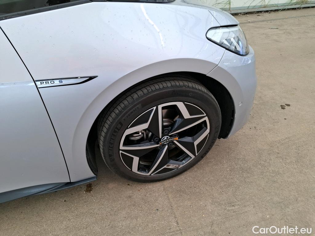  Volkswagen  ID.3 VOLKSWAGEN  / 2020 / 5P / Berline 77 kWh 204ch Pro S Active #4