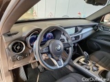  Alfa Romeo   STELVIO ALFA ROMEO / 2017 / 5P / SUV 2.2 TD 160 CV SPRINT AT8 RWD #3