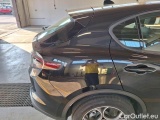  Alfa Romeo   STELVIO ALFA ROMEO / 2017 / 5P / SUV 2.2 TD 160 CV SPRINT AT8 RWD #31