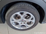  Alfa Romeo  TONALE ALFA ROMEO  / 2022 / 5P / SUV 1.5 130CV HYBRID TCT7 SUPER #16