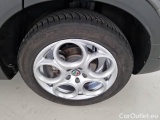  Alfa Romeo  TONALE ALFA ROMEO  / 2022 / 5P / SUV 1.5 130CV HYBRID TCT7 SUPER #18