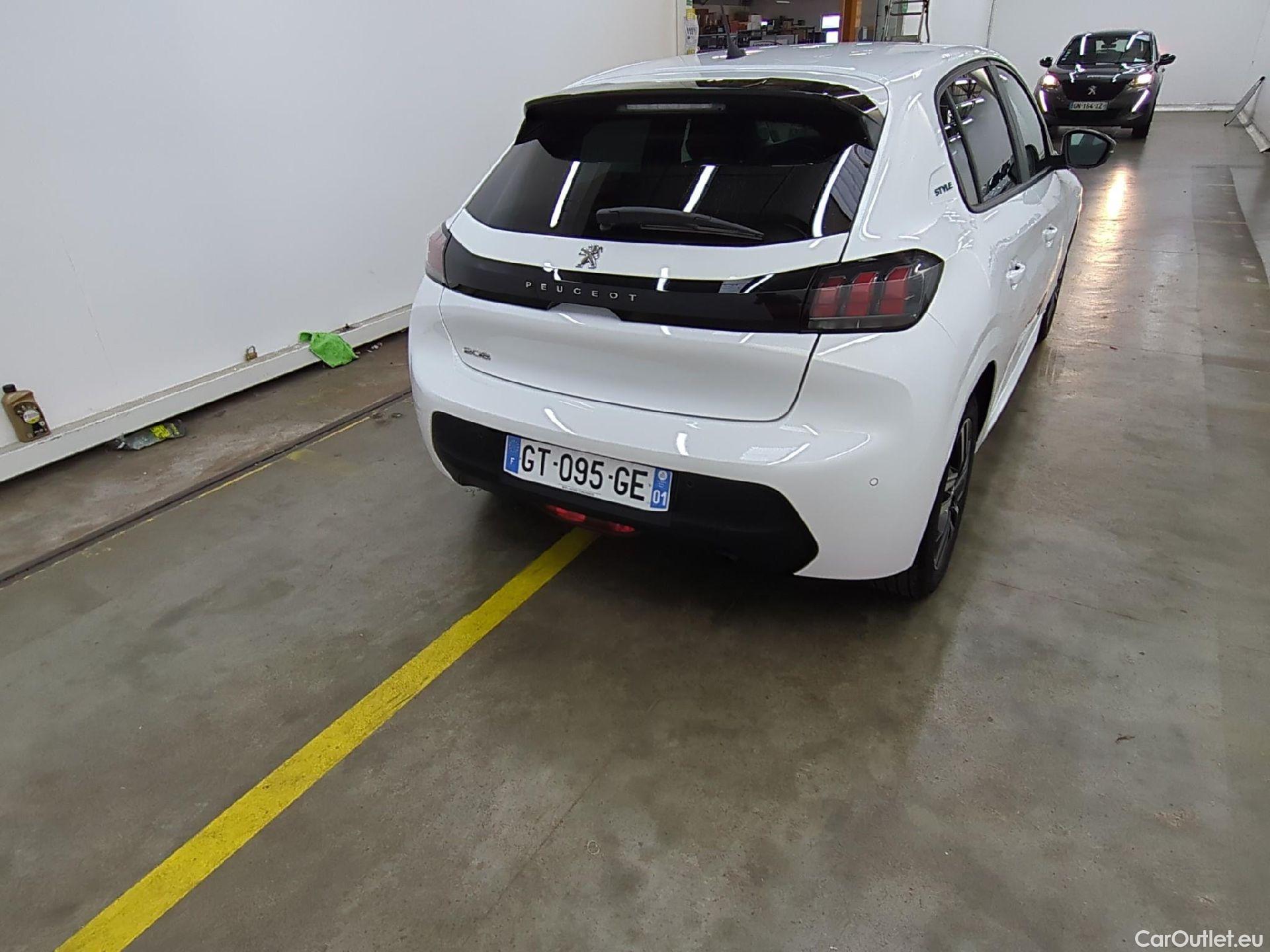  Peugeot  208  Style 1.2 PureTech 75CV BVM5 E6d #2