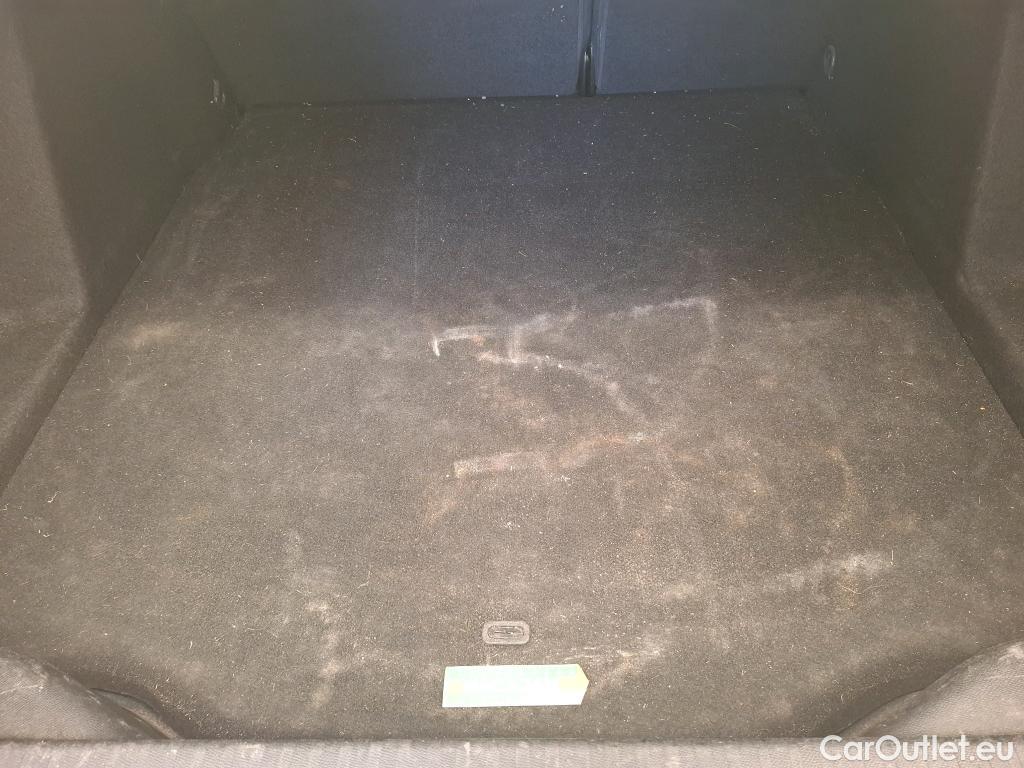  Citroen  C4 CITROEN  X / 2022 / 4P / Berline PureTech 130 S&S EAT8 Feel Pack #13