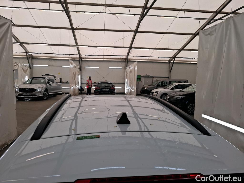  Hyundai  Bayon HYUNDAI  2021 5P SUV 1 0 T GDI 100 DCT 7 HYB 48V INTUITIVE #1