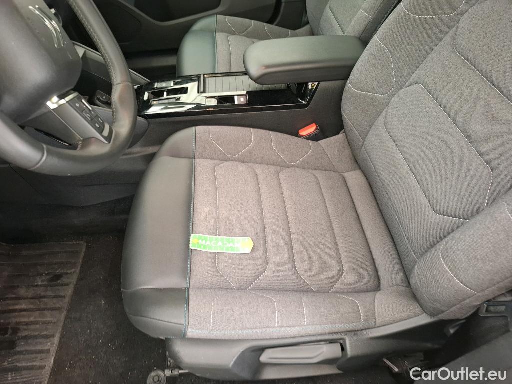 Citroen  C4  Berline Feel Pack 1.2 PureTech 130CV BVA8 6E #24