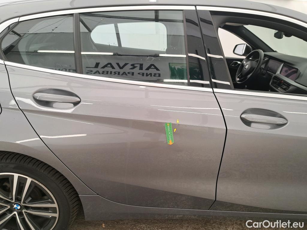  Bmw  Serie 1 BMW Série 1 5p Berline 116d BVA8 Business Design #20