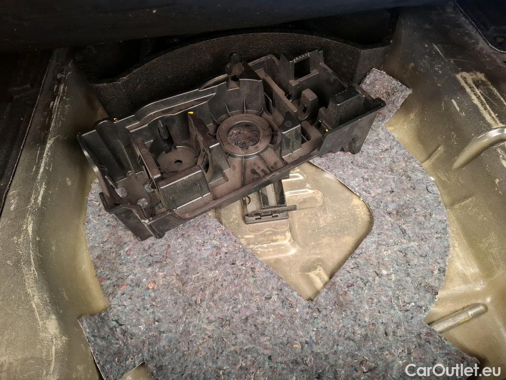  Citroen  C4 CITROEN  X / 2022 / 4P / Berline PureTech 130 S&S EAT8 Feel Pack #31