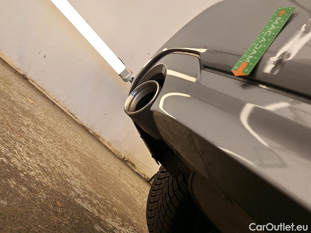  Bmw  Serie 1 BMW Série 1 5p Berline 116d BVA8 Business Design #5