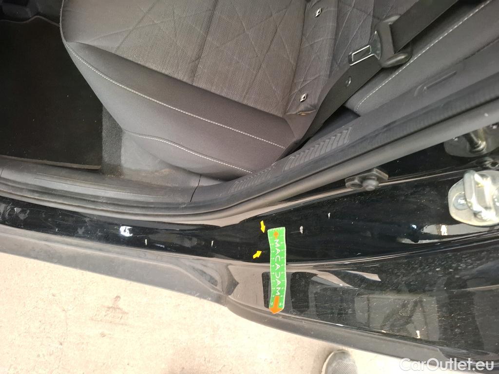  Hyundai  Bayon HYUNDAI  2021 5P SUV 10 T GDI 100 DCT 7 HYB 48V INTUITIVE #28