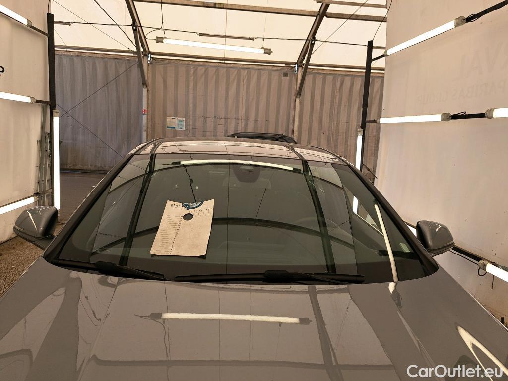  Bmw  Serie 1 BMW Série 1 5p Berline 116d BVA8 Business Design #22