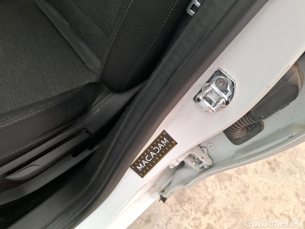  Renault  Clio  V Business 1.0 TCe 100CV BVM5 E6dT #10