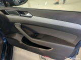  Volkswagen  Passat Volkswagen  Variant 2.0 TDI EVO 150 KM DSG Business 5d #30