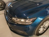  Volkswagen  Passat Volkswagen  Variant 2.0 TDI EVO 150 KM DSG Business 5d #58